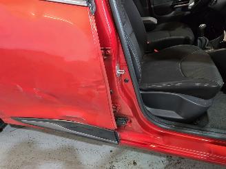 Renault Clio 0.9 TCe Expression picture 11