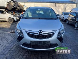 Opel Zafira Zafira Tourer (P12), MPV, 2011 / 2019 1.4 Turbo 16V Ecotec picture 2