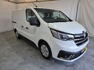 Damaged car Renault Trafic  2023/1