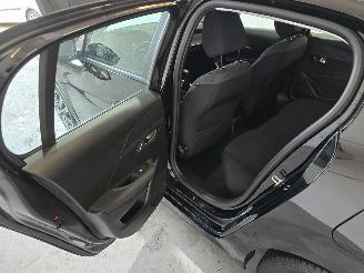 Peugeot 208 1.2 PT DUITS picture 15