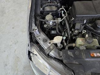 Mitsubishi Outlander 2.0 Phev Business picture 10