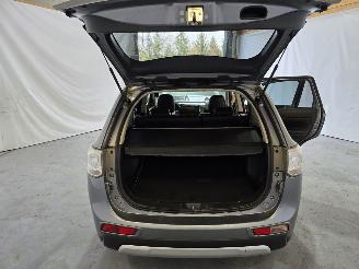 Mitsubishi Outlander 2.0 Phev Business picture 20