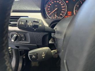 BMW 3-serie 320i picture 21