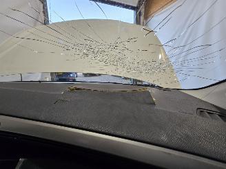 Peugeot 308 1.2 PT Act. Pack Bns picture 18