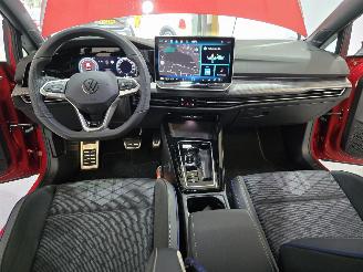 Volkswagen Golf 1.5 eTSI R-Line Edition picture 24