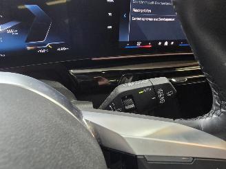 BMW iX eDrive20 67 kWh picture 31