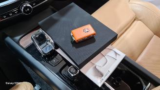 Volvo V-60 2.0 B3 Plus Dark picture 38