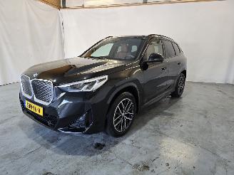 BMW iX1 eDrive20 67 kWh M Sport Edition picture 3