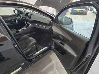 Peugeot 5008 1.2 PureTech Crossway Avantage picture 21