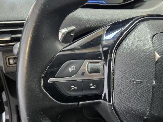 Peugeot 5008 1.2 PureTech Crossway Avantage picture 34