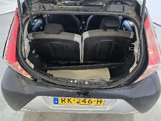 Toyota Aygo 1.0 VVT-i x-cite picture 9