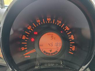 Toyota Aygo 1.0 VVT-i x-cite picture 25