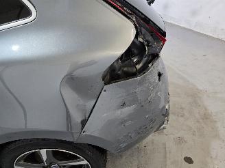 Volvo V-40 2.0 D2 R-Design Business picture 15