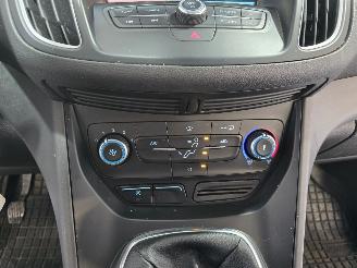 Ford C-Max 1.0 Trend picture 35