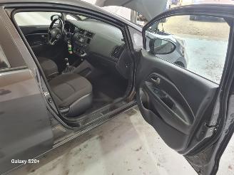 Kia Rio 1.2 CVVT BusinessLine picture 19
