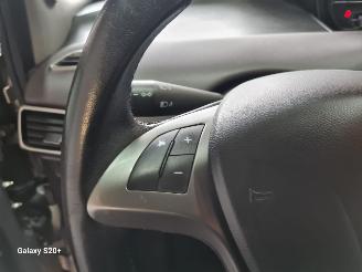 Lancia Ypsilon 0.9 TwinAir Platinum picture 24