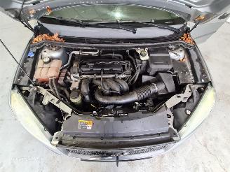 Ford Focus 1.6-16V First Edition picture 9