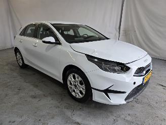 skadebil auto Kia Ceed 1.5 T-GDi DynamicL. 2022/7