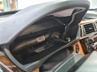 BMW 3-serie 318i Luxury Edition picture 19