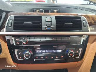 BMW 3-serie 318i Luxury Edition picture 27