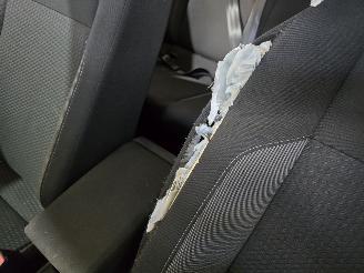 Volkswagen Polo 1.0 TSI Life picture 18