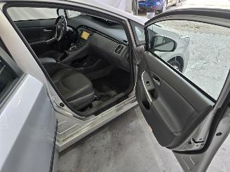 Toyota Prius 1.8 Executive picture 20