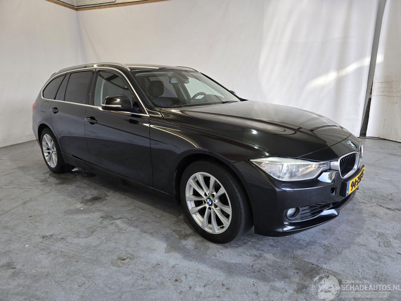BMW 3-serie Touring 320i High Executive