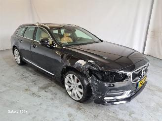 Unfallwagen Volvo V-90 2.0 T5 Inscription 2017/6