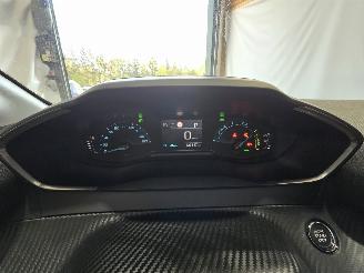 Peugeot 208 EV Active Pack 50 kWh picture 29