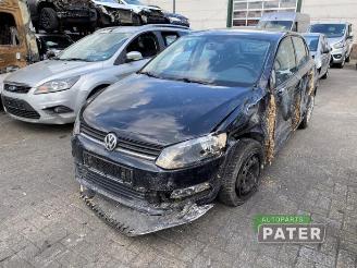 Auto da rottamare Volkswagen Polo Polo V (6R), Hatchback, 2009 / 2017 1.0 12V BlueMotion Technology 2015/4