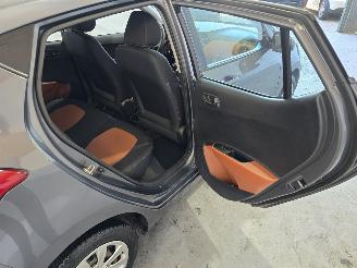 Hyundai I-10 1.0i i-Motion Comf.+ picture 19