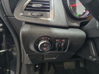 Opel Astra 1.6 Cosmo picture 25