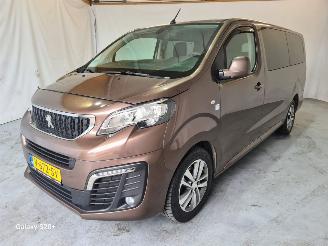 damaged commercial vehicles Peugeot Expert 2.0 HDI DC Blue Premium 2018/10