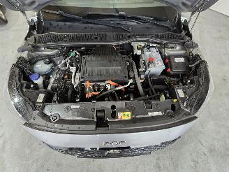 Peugeot 208 EV Active 50 kWh picture 17