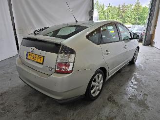 Toyota Prius 1.5 VVT-i picture 7
