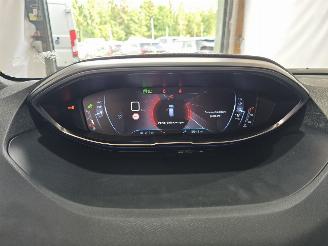 Peugeot 3008 1.2 PureTech GT Line picture 26