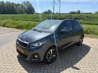 Peugeot 108 Allure Cabrio 2016 picture 9