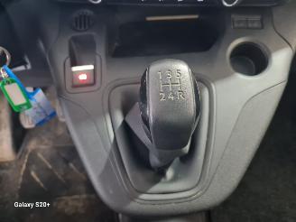 Peugeot Partner 1.5 BlueHDI Premium picture 27