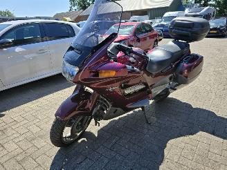 krockskadad bil motor Honda ST 1100 Tour ST 1100 Pan European 1997/4
