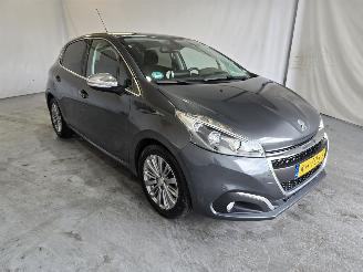  Peugeot 208 1.2 PureTech Allure 2016/9
