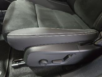 Volvo EX40 Twin Motor Ultra Black Edition 82 kWh picture 31