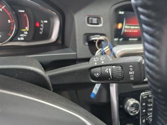 Volvo V-60 2.4 D5 Twin Engine R-Design picture 29