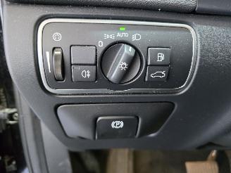 Volvo V-60 2.4 D5 Twin Engine R-Design picture 27