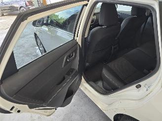 Toyota Auris 1.8 Hybrid Aspiration picture 20