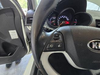 Kia Picanto 1.2 CVVT ISG Super Pack picture 25