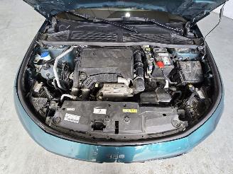 Peugeot 308 SW 1.2 PureTech Active Pack Business picture 17