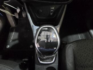 Opel Crossland X picture 37