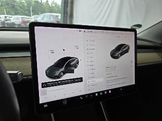 Tesla Model 3 Long Range AWD 75kWh picture 28