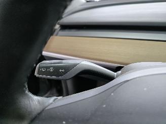 Tesla Model 3 Long Range AWD 75kWh picture 24