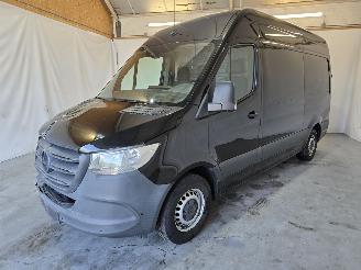 Mercedes Sprinter 314 2.2 CDI L2H2 EURO VI-D picture 3